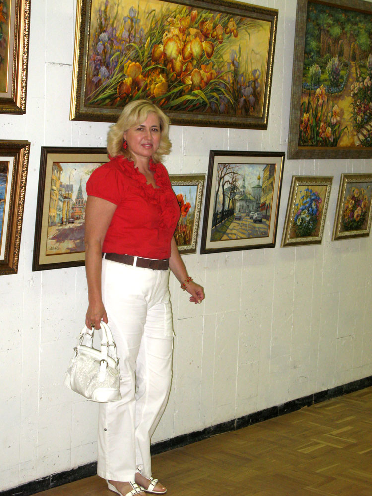 Выставка в ЦДХ июль -август 8 зал 2011г. Елена Калашникова